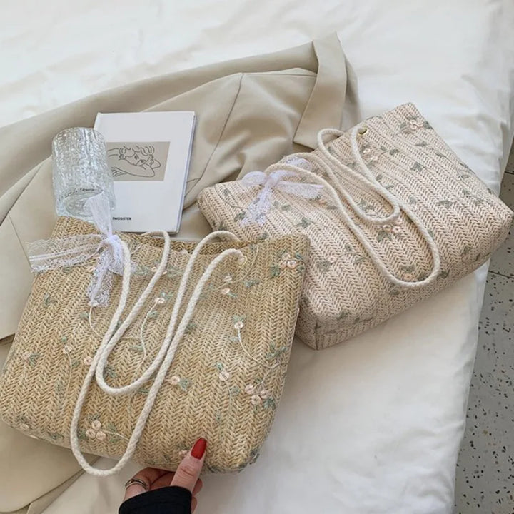 Olivia | Meadow Lace Tote