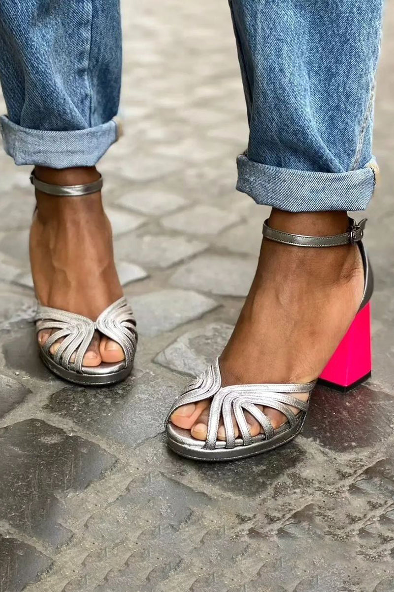 Bella Noir | Romance Heels
